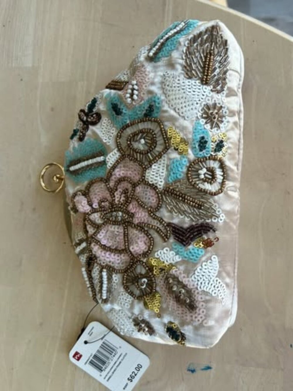 Beaded Floral Cluch